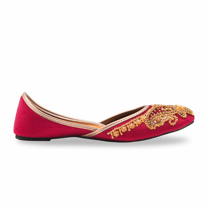 maroon fancy khussa
